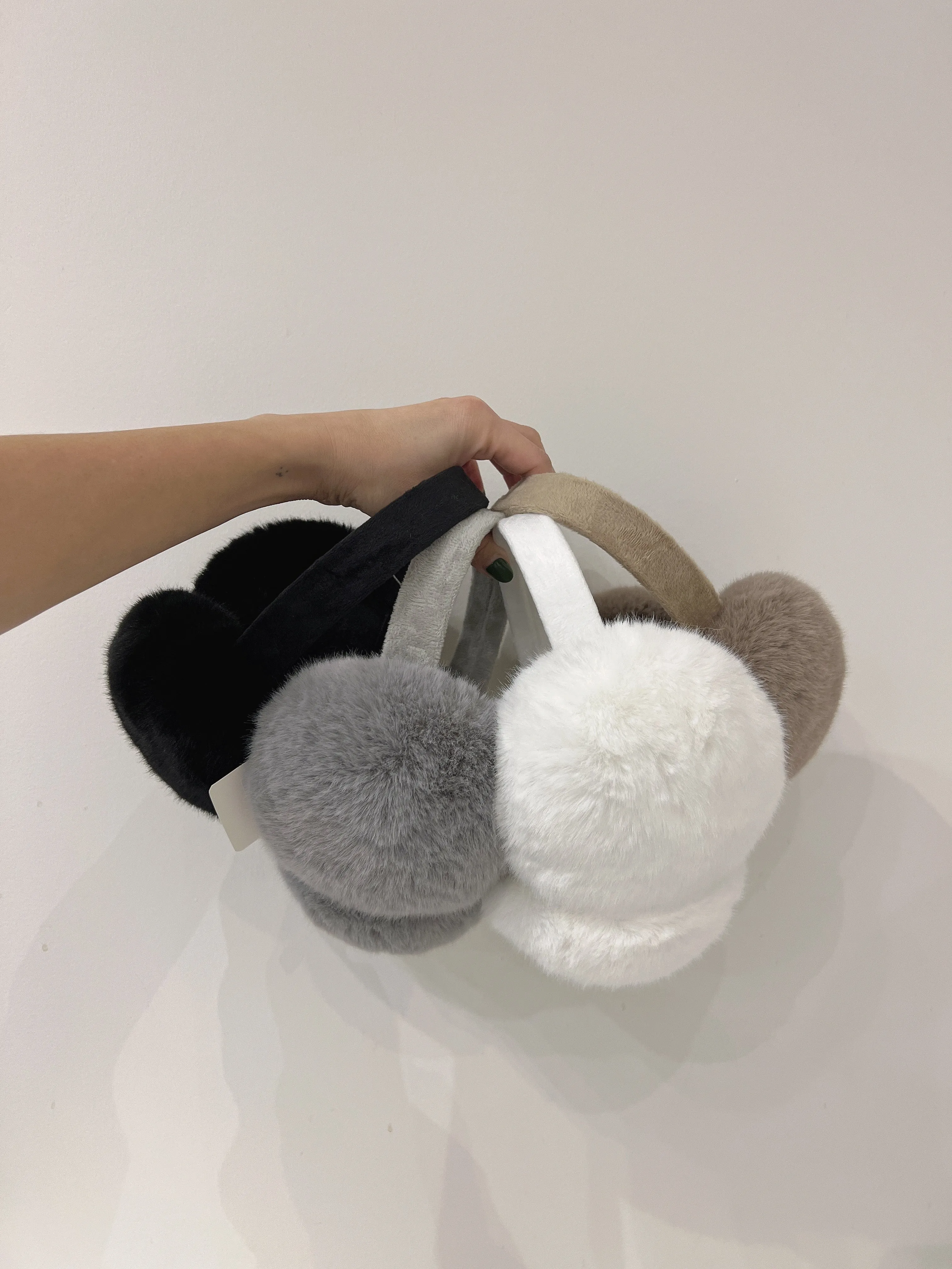 BBOSONG Earmuff