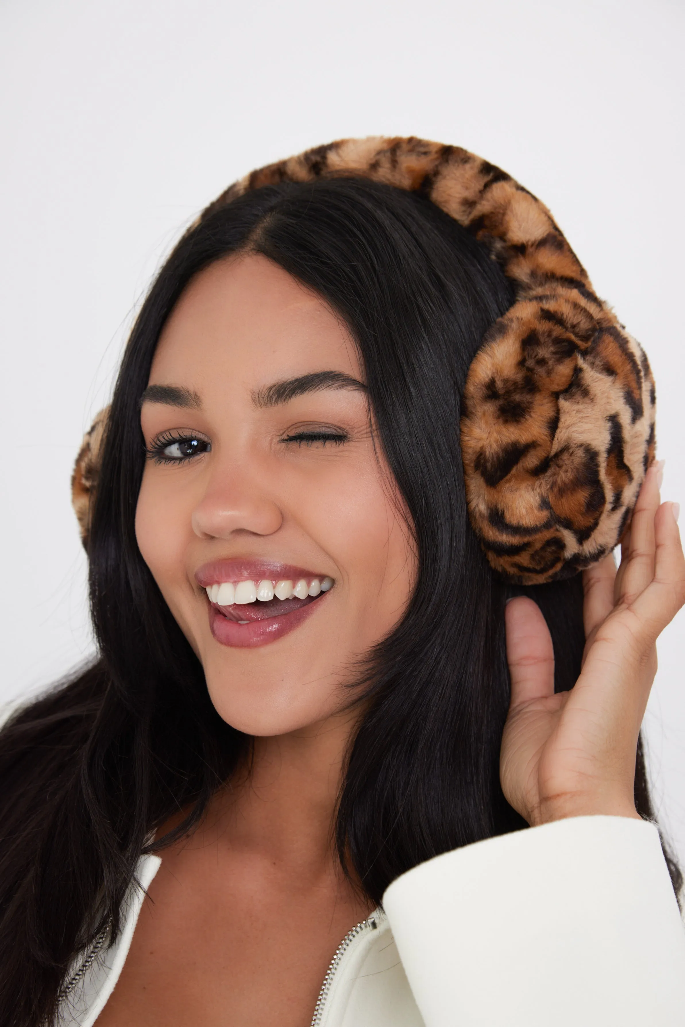 Fluffy Faux-Fur Earmuffs in Leopard Print