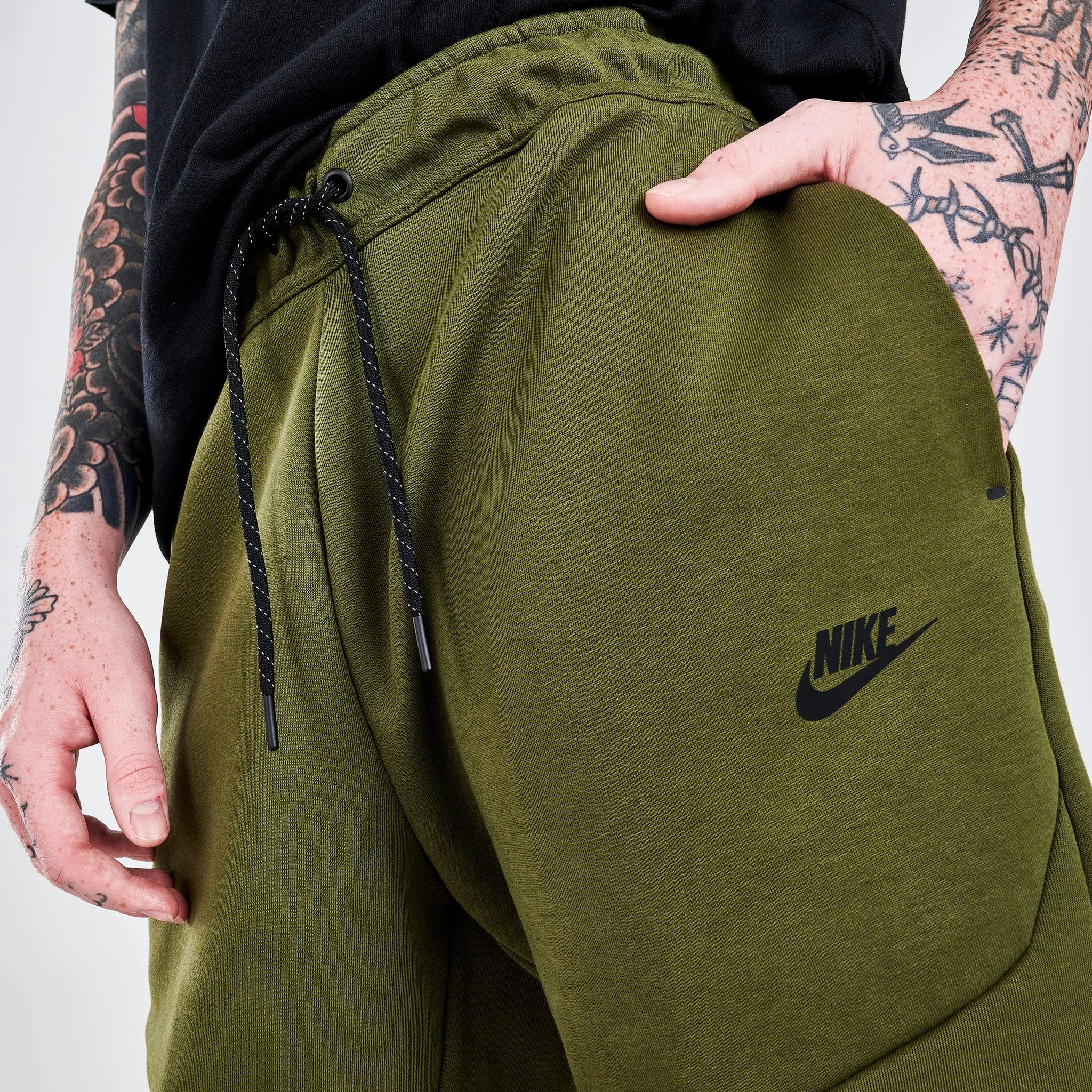 Nike Sportswear Tech Fleece Joggers Rough Green / Black