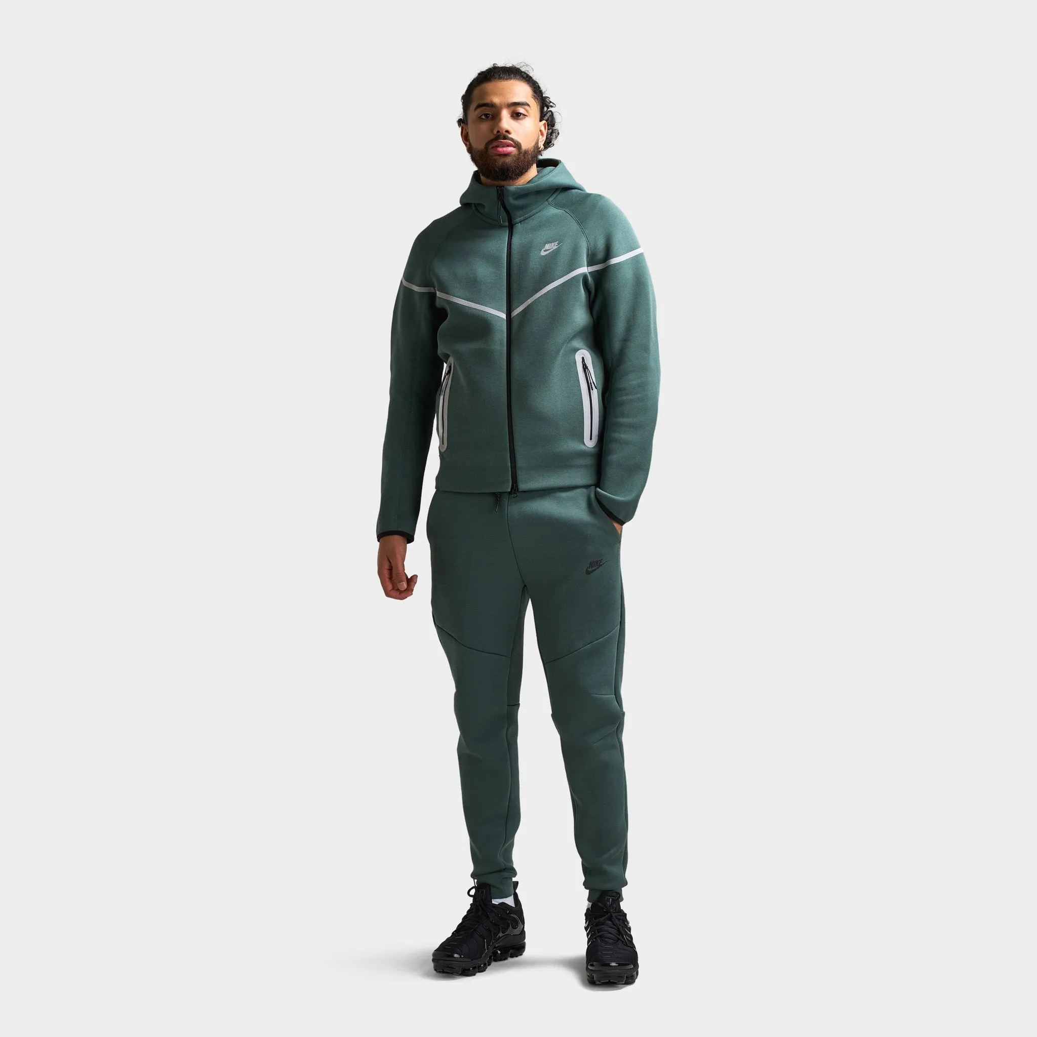 Nike Tech Fleece Joggers Vintage Green / Black