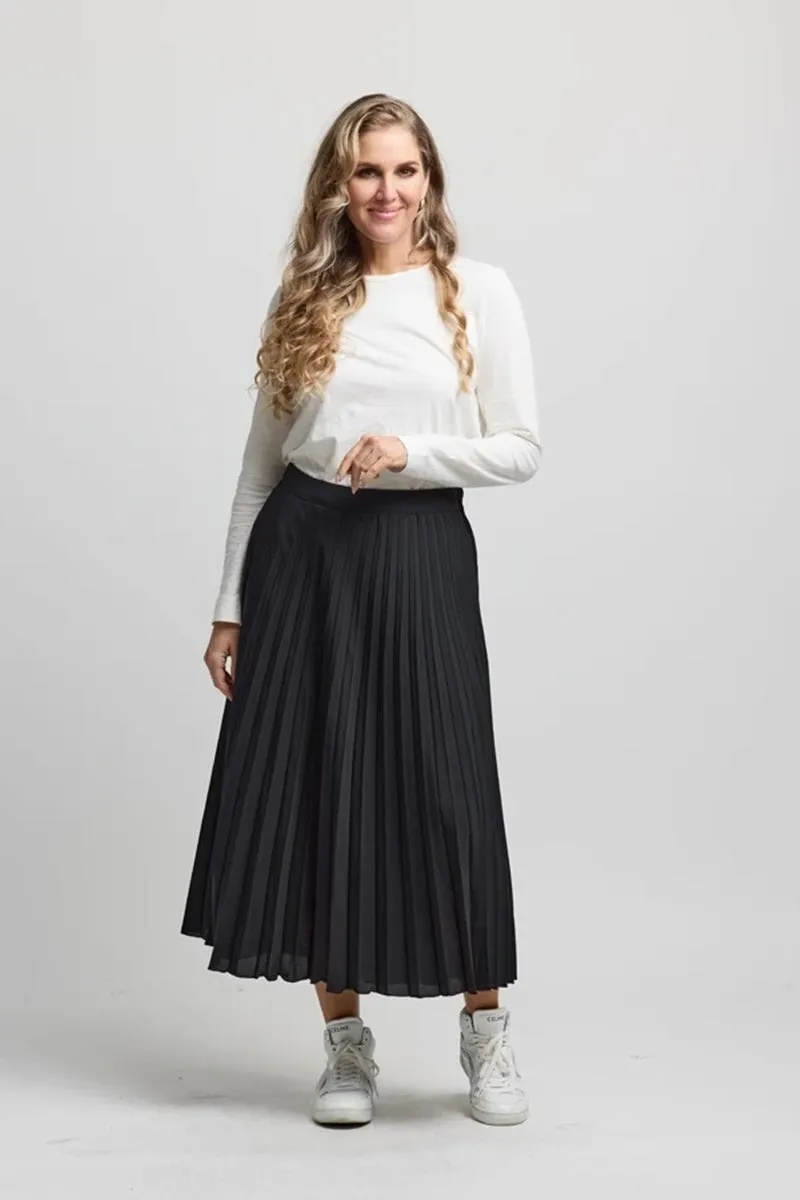 Stella   Gemma - Liberty Skirt - Black